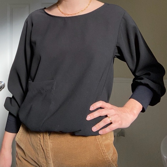 Zara blouse with front pocket ✨ - Picture 3 of 3